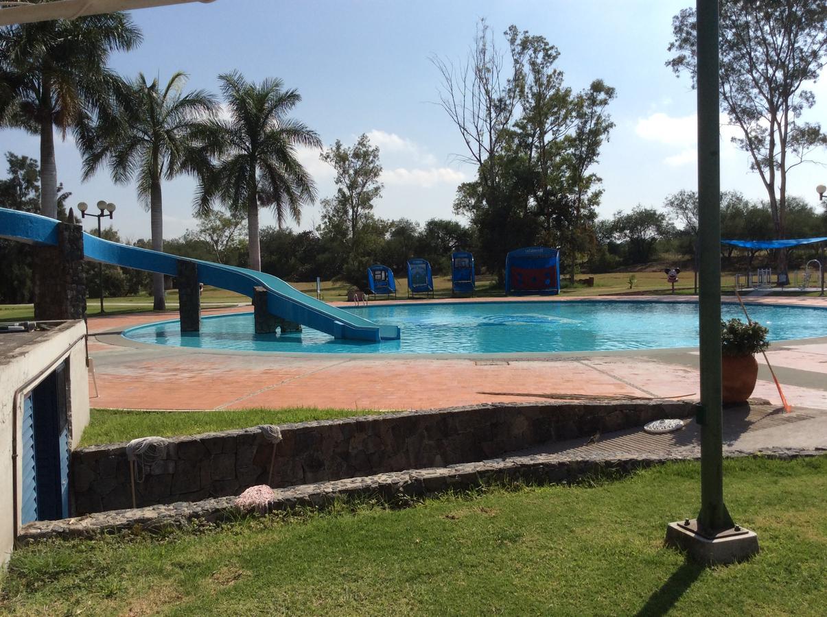 Hotel Y Parque Acuatico La Caldera Abasolo Esterno foto